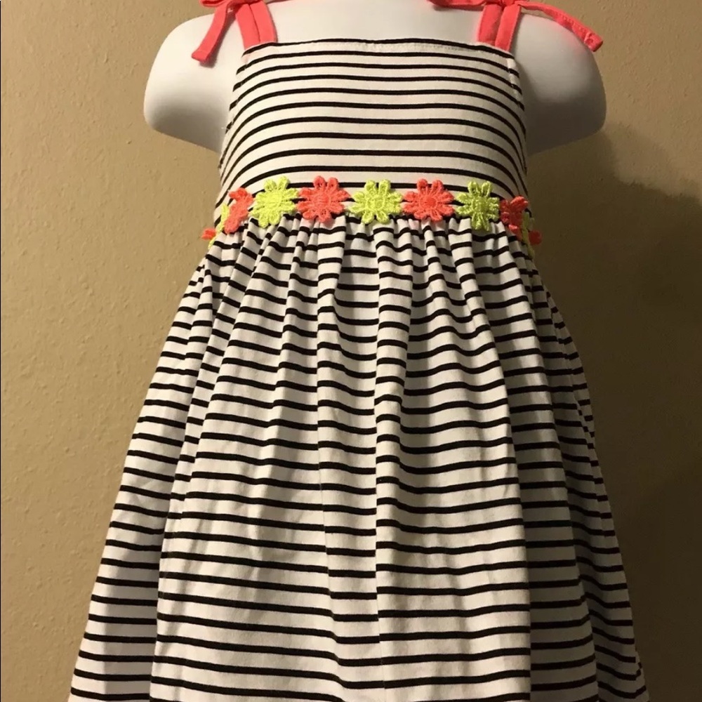 ‼️ BUNDLE toddler girl dresses - Picture 6 of 9
